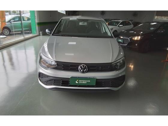 VOLKSWAGEN POLO 1.0 MPI TRACK MANUAL VOLKSWAGEN POLO 1.0 MPI TRACK MANUAL